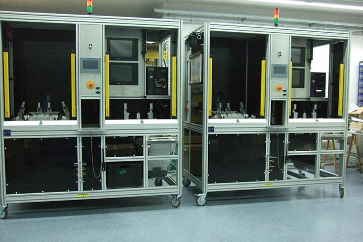 Montage und Prüfmaschine